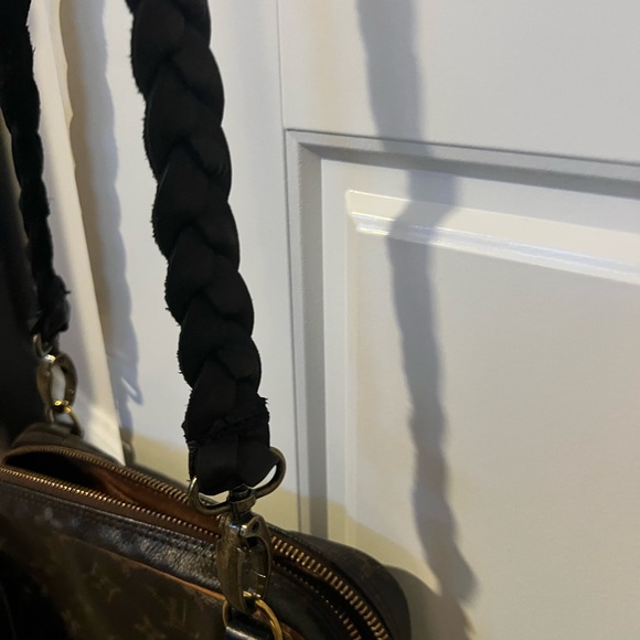 Vintage Boho Louis Vuitton crossbody - Picture 5 of 6